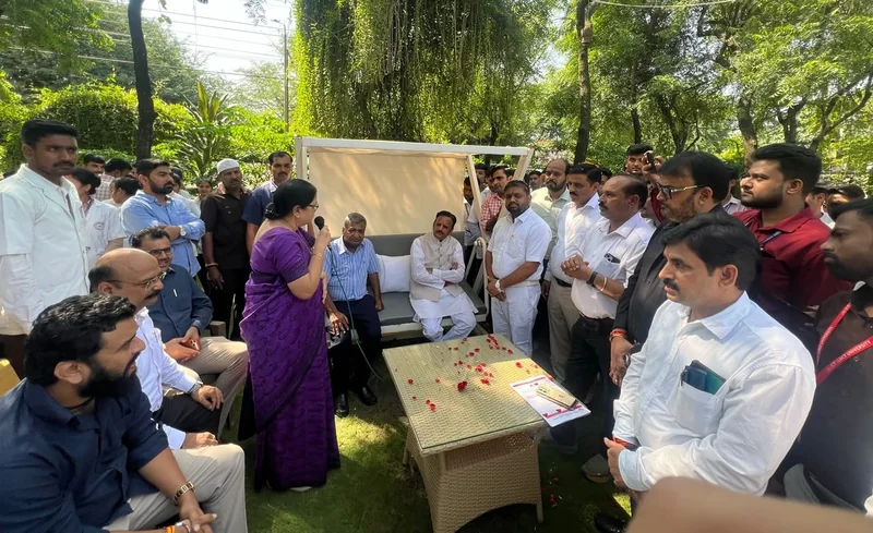 नर्सिंग विद्यार्थियों ने उप मुख्यमंत्री श्री शुक्ल का जताया आभार